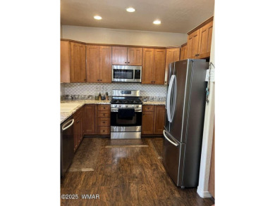 Welcome to the dream home you have been waiting for in the on Pinetop Lakes Golf and Country Club in Arizona - for sale on GolfHomes.com, golf home, golf lot