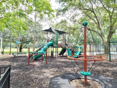 Beautifully updated 2 bedroom, 2 bath condo with a large balcony on Hunters Green Country Club in Florida - for sale on GolfHomes.com, golf home, golf lot