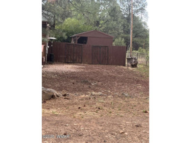 Welcome to the dream home you have been waiting for in the on Pinetop Lakes Golf and Country Club in Arizona - for sale on GolfHomes.com, golf home, golf lot