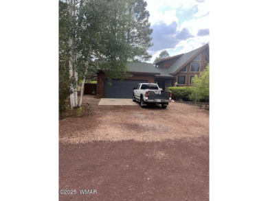 Welcome to the dream home you have been waiting for in the on Pinetop Lakes Golf and Country Club in Arizona - for sale on GolfHomes.com, golf home, golf lot