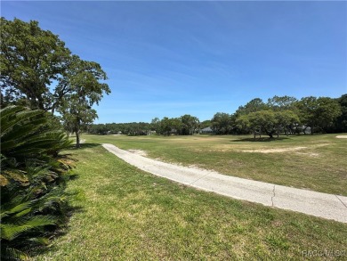 Wonderful 3 bedroom 2 bath pool home in the desirable community on Citrus Hills Golf Club in Florida - for sale on GolfHomes.com, golf home, golf lot