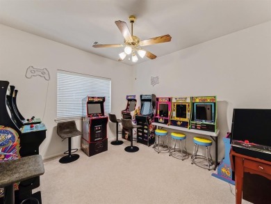 GORGEOUS GOLF COURSE PROPERTY! Rare opportunity to own a on Oakmont Country Club in Texas - for sale on GolfHomes.com, golf home, golf lot