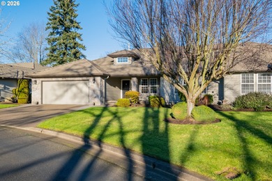 Highly sought after waterfront home on the golf course at McNary on McNary Golf Club in Oregon - for sale on GolfHomes.com, golf home, golf lot