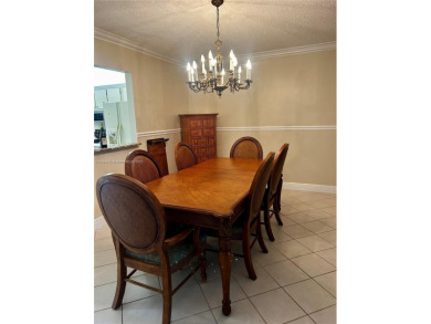 Much sought after PHASE 6 BEAUTIFULLY MAINTAINED LARGE 2BR/2BA! on Hollybrook Golf and Tennis Club  in Florida - for sale on GolfHomes.com, golf home, golf lot