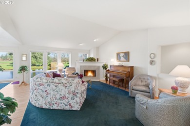 Highly sought after waterfront home on the golf course at McNary on McNary Golf Club in Oregon - for sale on GolfHomes.com, golf home, golf lot