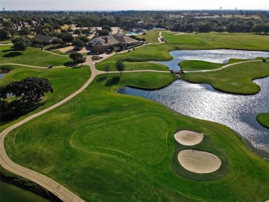 GORGEOUS GOLF COURSE PROPERTY! Rare opportunity to own a on Oakmont Country Club in Texas - for sale on GolfHomes.com, golf home, golf lot
