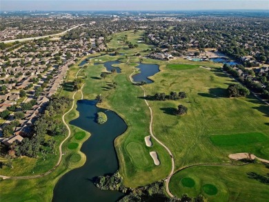 GORGEOUS GOLF COURSE PROPERTY! Rare opportunity to own a on Oakmont Country Club in Texas - for sale on GolfHomes.com, golf home, golf lot