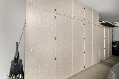 Charming 2BD/2BA Retreat in Solera Chandler - Perfect Active on Lone Tree Golf Club in Arizona - for sale on GolfHomes.com, golf home, golf lot