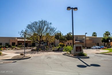 Charming 2BD/2BA Retreat in Solera Chandler - Perfect Active on Lone Tree Golf Club in Arizona - for sale on GolfHomes.com, golf home, golf lot