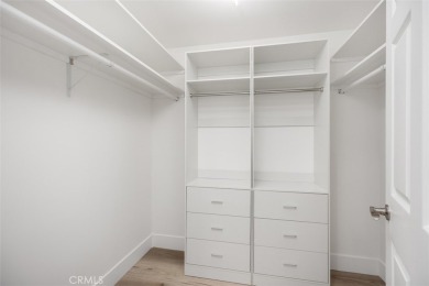 A well-priced condo unit located in the South Orange County on Leisure Village Par 3 Golf Course in California - for sale on GolfHomes.com, golf home, golf lot