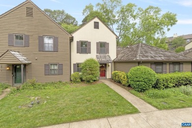 Light filled 2 bedroom 2 story townhome.  2 Bedrooms  1.5 baths on Meadowcreek Golf Course in Virginia - for sale on GolfHomes.com, golf home, golf lot