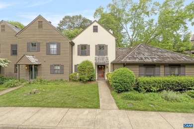 Light filled 2 bedroom 2 story townhome.  2 Bedrooms  1.5 baths on Meadowcreek Golf Course in Virginia - for sale on GolfHomes.com, golf home, golf lot