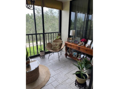 EXPERIENCE THE LUXURY LIVING IN THIS LARGE AND CAPTIVATING 2 BED on Jim McLean Signature Course in Florida - for sale on GolfHomes.com, golf home, golf lot