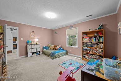 Welcome to this spacious 4-bedroom, 2-bath home in the on Harbour Point Golf Club in North Carolina - for sale on GolfHomes.com, golf home, golf lot