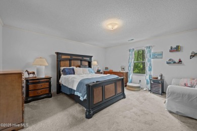 Welcome to this spacious 4-bedroom, 2-bath home in the on Harbour Point Golf Club in North Carolina - for sale on GolfHomes.com, golf home, golf lot