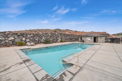 Welcome home! This lovely like new patio home delivers big on on Green Spring Country Club in Utah - for sale on GolfHomes.com, golf home, golf lot