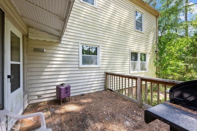 Welcome to this spacious 4-bedroom, 2-bath home in the on Harbour Point Golf Club in North Carolina - for sale on GolfHomes.com, golf home, golf lot