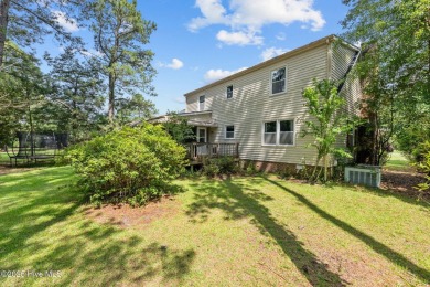 Welcome to this spacious 4-bedroom, 2-bath home in the on Harbour Point Golf Club in North Carolina - for sale on GolfHomes.com, golf home, golf lot