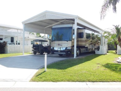 Wonderful Executive Suite with kitchen and bathroom. Washer on The Great Outdoors Golf and Country Club in Florida - for sale on GolfHomes.com, golf home, golf lot