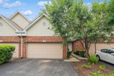 THIS 3 BEDROOM 2.5 BATHROOM TOWNHOME  FEATURES A WELL -THOUGHT on Boughton Ridge Golf Course in Illinois - for sale on GolfHomes.com, golf home, golf lot