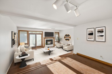 Charming townhouse on the 1st Fairway of Bloomington Country on Bloomington Country Club in Utah - for sale on GolfHomes.com, golf home, golf lot