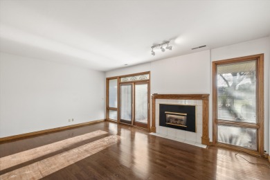 Charming townhouse on the 1st Fairway of Bloomington Country on Bloomington Country Club in Utah - for sale on GolfHomes.com, golf home, golf lot