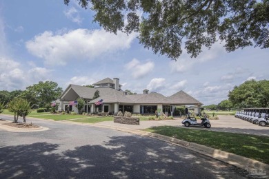 Great home in Stonebrook Village just steps from the clubhouse! on Stonebrook Golf Club in Florida - for sale on GolfHomes.com, golf home, golf lot