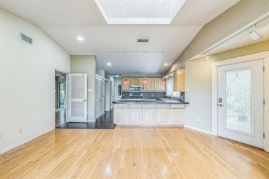Welcome to 4315 Fairway Drive, De Cordova, TX 76049
Nestled on De Cordova Bend Country Club in Texas - for sale on GolfHomes.com, golf home, golf lot