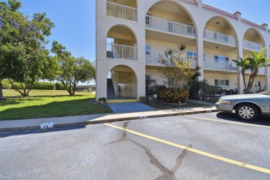 One or more photo(s) has been virtually staged. Step into a life on On Top Of The World Golf Course in Florida - for sale on GolfHomes.com, golf home, golf lot