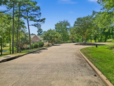 Beautiful Waterfront Lot on Golf Course in East Texas on Eagles Bluff Golf Course in Texas - for sale on GolfHomes.com, golf home, golf lot