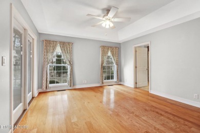 Check out this split bedroom ranch home on a small quiet on Heatherhurst Golf Course in Tennessee - for sale on GolfHomes.com, golf home, golf lot