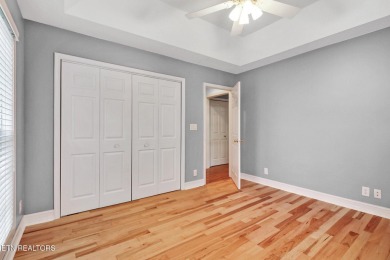 Check out this split bedroom ranch home on a small quiet on Heatherhurst Golf Course in Tennessee - for sale on GolfHomes.com, golf home, golf lot