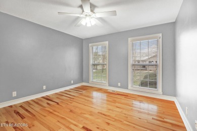 Check out this split bedroom ranch home on a small quiet on Heatherhurst Golf Course in Tennessee - for sale on GolfHomes.com, golf home, golf lot