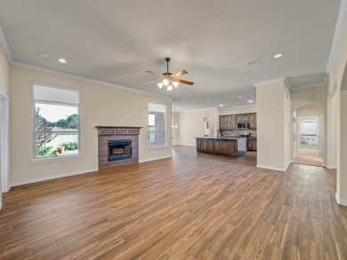 Desirable home in beautiful Lakewood Hills addition near on Granbury Country Club in Texas - for sale on GolfHomes.com, golf home, golf lot