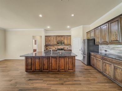 Desirable home in beautiful Lakewood Hills addition near on Granbury Country Club in Texas - for sale on GolfHomes.com, golf home, golf lot