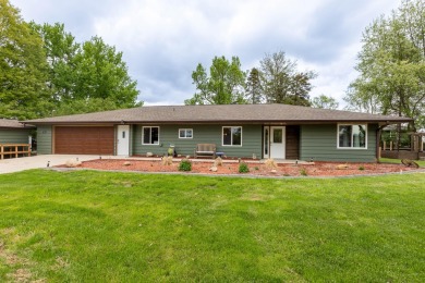 Welcome to 4 Oakland Drive! This beautiful ranch home is on Oakland Acres Golf Club, Inc. in Iowa - for sale on GolfHomes.com, golf home, golf lot