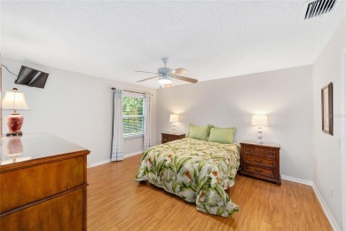 Don't miss out on this BOND PAID PARTIALLY FURNISHED 1700 plus on The Links of Spruce Creek in Florida - for sale on GolfHomes.com, golf home, golf lot