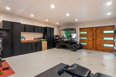 Welcome to this beautifully updated 1960s ranch-style home on Chattanooga Golf and Country Club in Tennessee - for sale on GolfHomes.com, golf home, golf lot