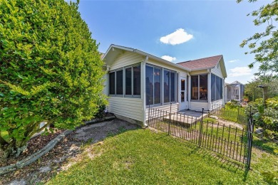 Don't miss out on this BOND PAID PARTIALLY FURNISHED 1700 plus on The Links of Spruce Creek in Florida - for sale on GolfHomes.com, golf home, golf lot