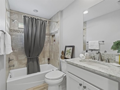 We have a highly motivated seller! Buyers, here's your on Pennbrooke Fairways in Florida - for sale on GolfHomes.com, golf home, golf lot