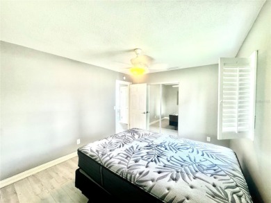 2/2 Waterfront Cottage Paradise for Boating & Fishing on Sea Pines Golf Club in Florida - for sale on GolfHomes.com, golf home, golf lot