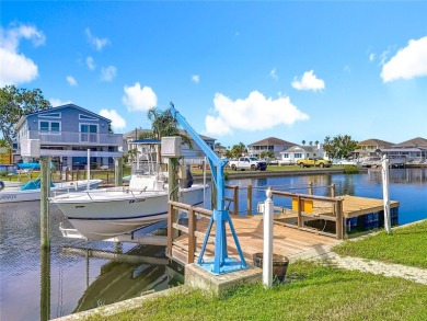 2/2 Waterfront Cottage Paradise for Boating & Fishing on Sea Pines Golf Club in Florida - for sale on GolfHomes.com, golf home, golf lot