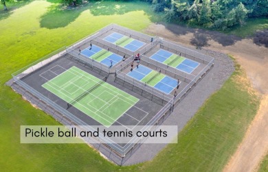 Charming Four-Bedroom Ranch on a Spacious Double Lot in Apple on Apple Valley Golf Course in Ohio - for sale on GolfHomes.com, golf home, golf lot