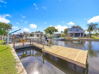 2/2 Waterfront Cottage Paradise for Boating & Fishing on Sea Pines Golf Club in Florida - for sale on GolfHomes.com, golf home, golf lot