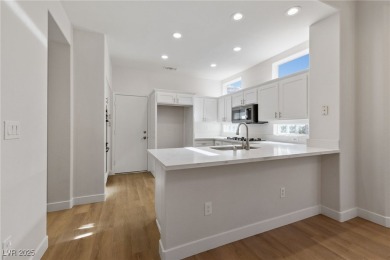 This charming single-story, 2-bedroom home with a den and 2 on Highland Falls Golf Club in Nevada - for sale on GolfHomes.com, golf home, golf lot