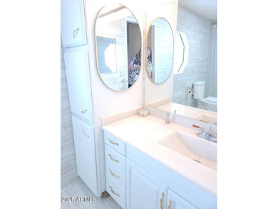 This is a lovely 3 bedroom 2 bath home. Open floorplan with on 3 Parks Fairways in Arizona - for sale on GolfHomes.com, golf home, golf lot