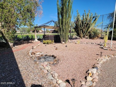 This is a lovely 3 bedroom 2 bath home. Open floorplan with on 3 Parks Fairways in Arizona - for sale on GolfHomes.com, golf home, golf lot