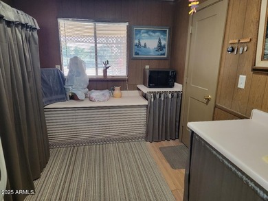 This is a lovely 3 bedroom 2 bath home. Open floorplan with on 3 Parks Fairways in Arizona - for sale on GolfHomes.com, golf home, golf lot