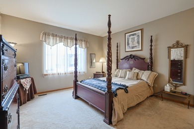 This spacious Wimbledon model located in Carillon's 55+ adult on The Links at Carillon in Illinois - for sale on GolfHomes.com, golf home, golf lot