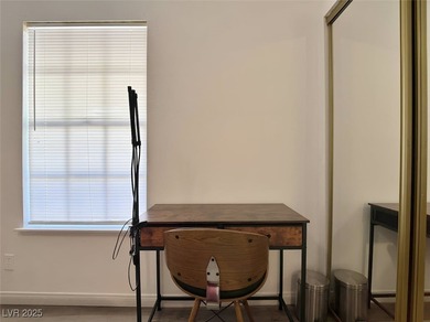 Newly renovated townhome with attached garage - Las Vegas Strip on Las Vegas Country Club in Nevada - for sale on GolfHomes.com, golf home, golf lot